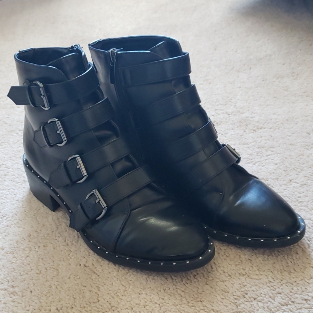 Moto booties